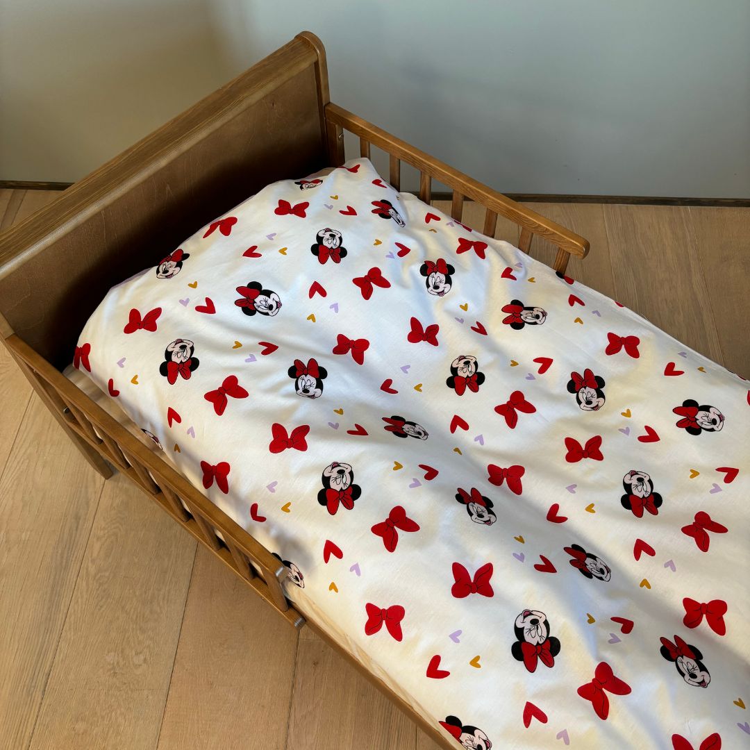 B - Junior sengetøj - Selvlysende sengetøj - 100x140 cm - 100% Bomuld - Minnie