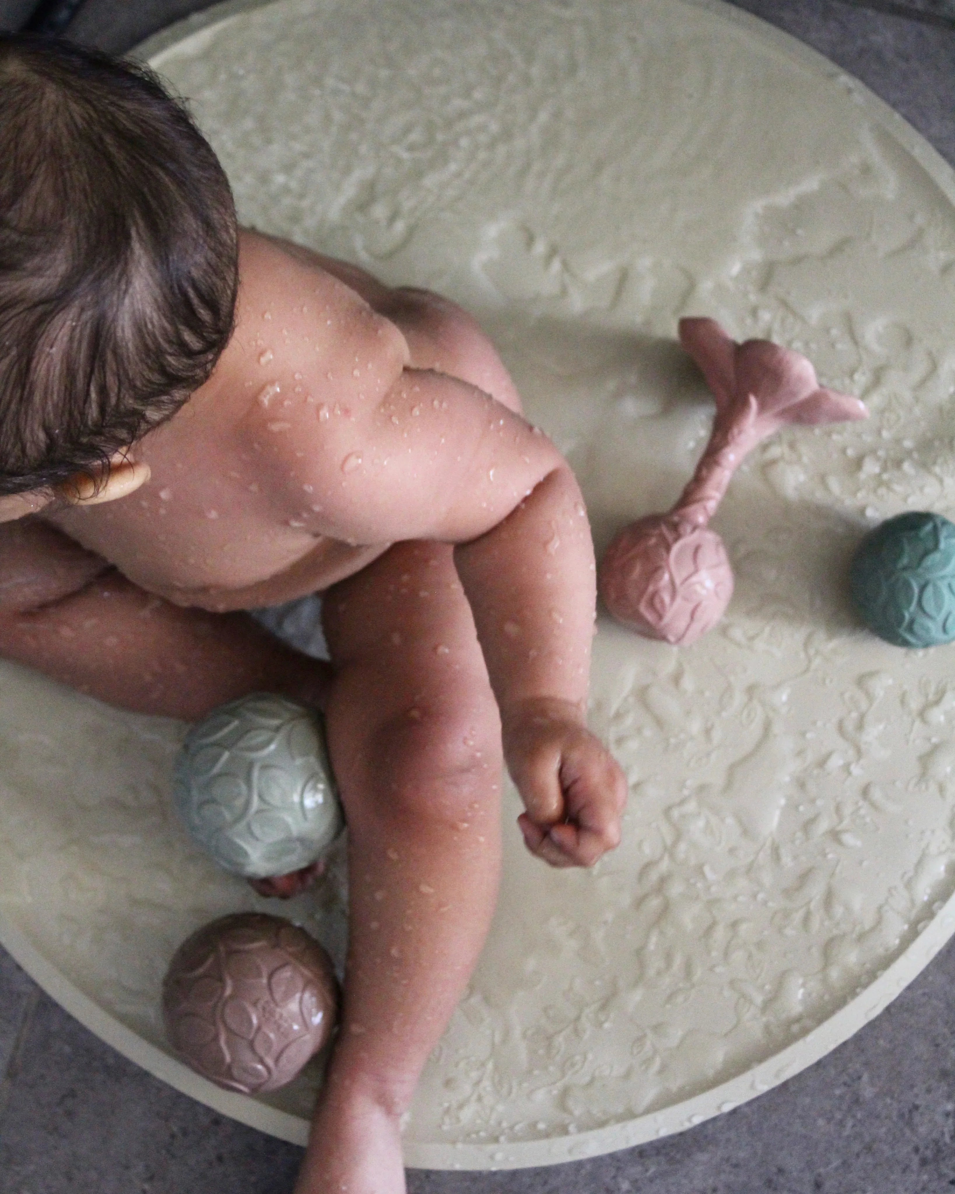 Natruba - Bademåtte med blad mønster - Ø50 cm - Sage