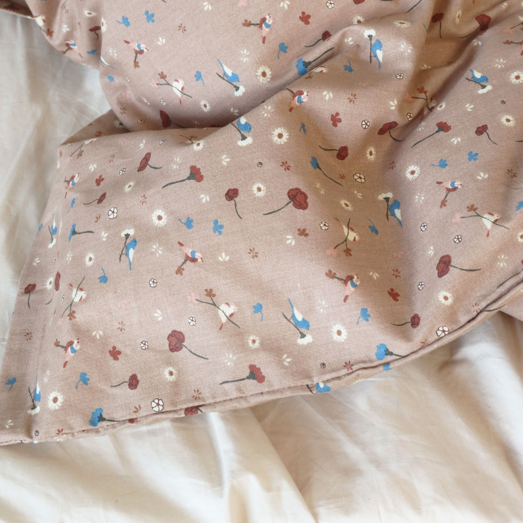 Petu Petu - Senior sengetøj - 100% Blødt bomuld - Lyserød med blomster