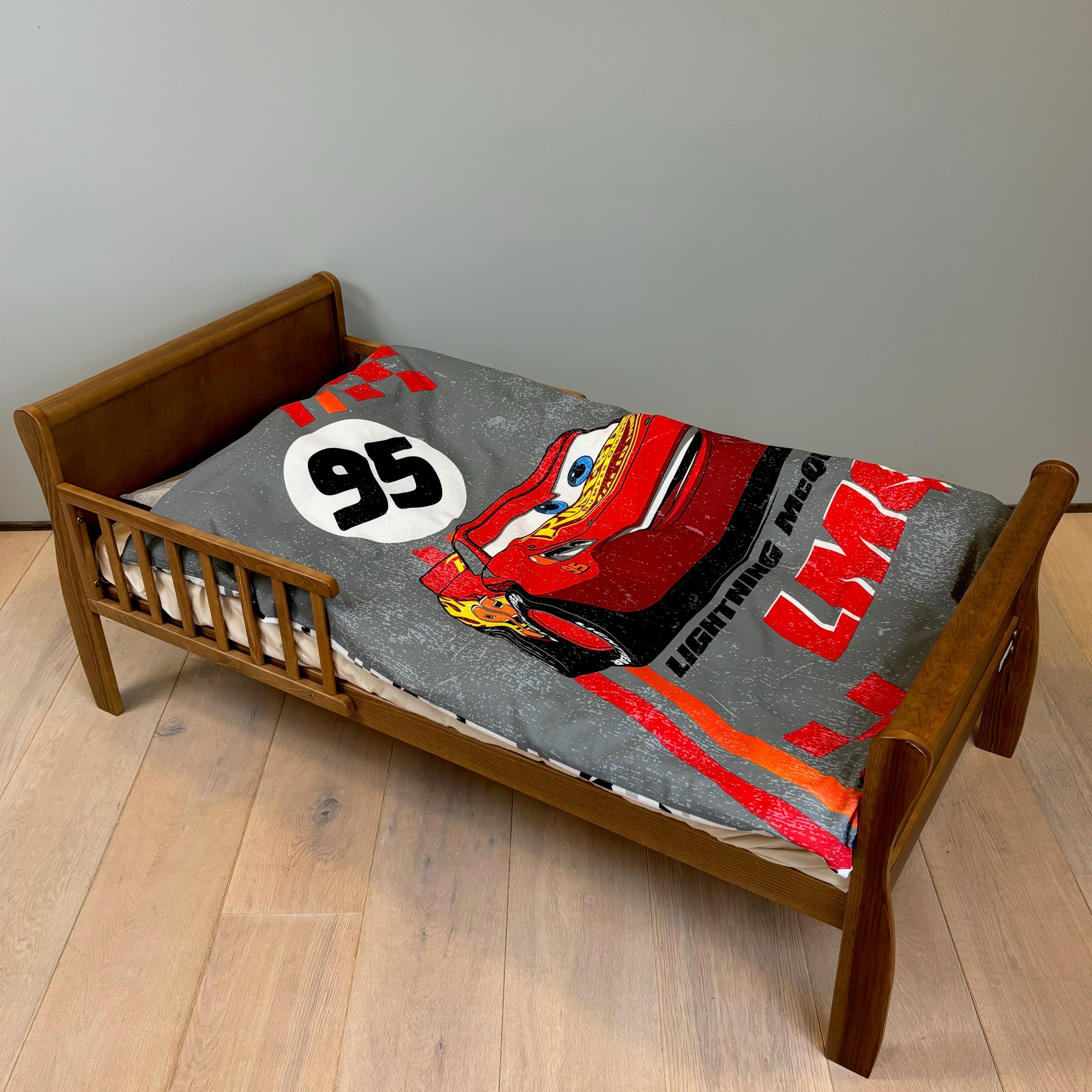 B - Senior sengetøj - Cars - 140x200 cm - 100% Bomuld