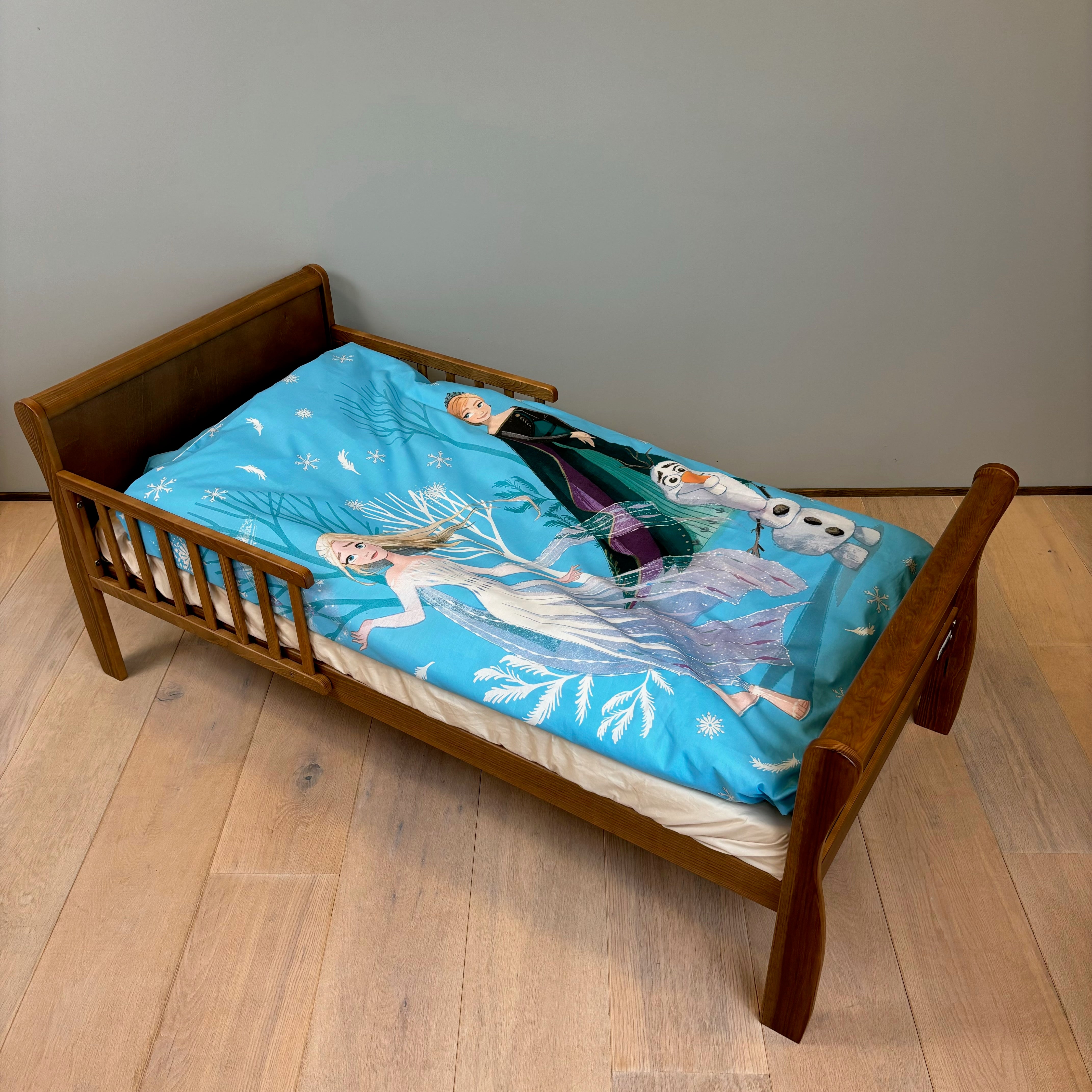 B - Junior sengetøj - 100x135 cm - 100% Bomuld - Frozen