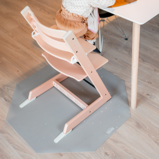 X - Skridsikkert stoleunderlag i PU læder