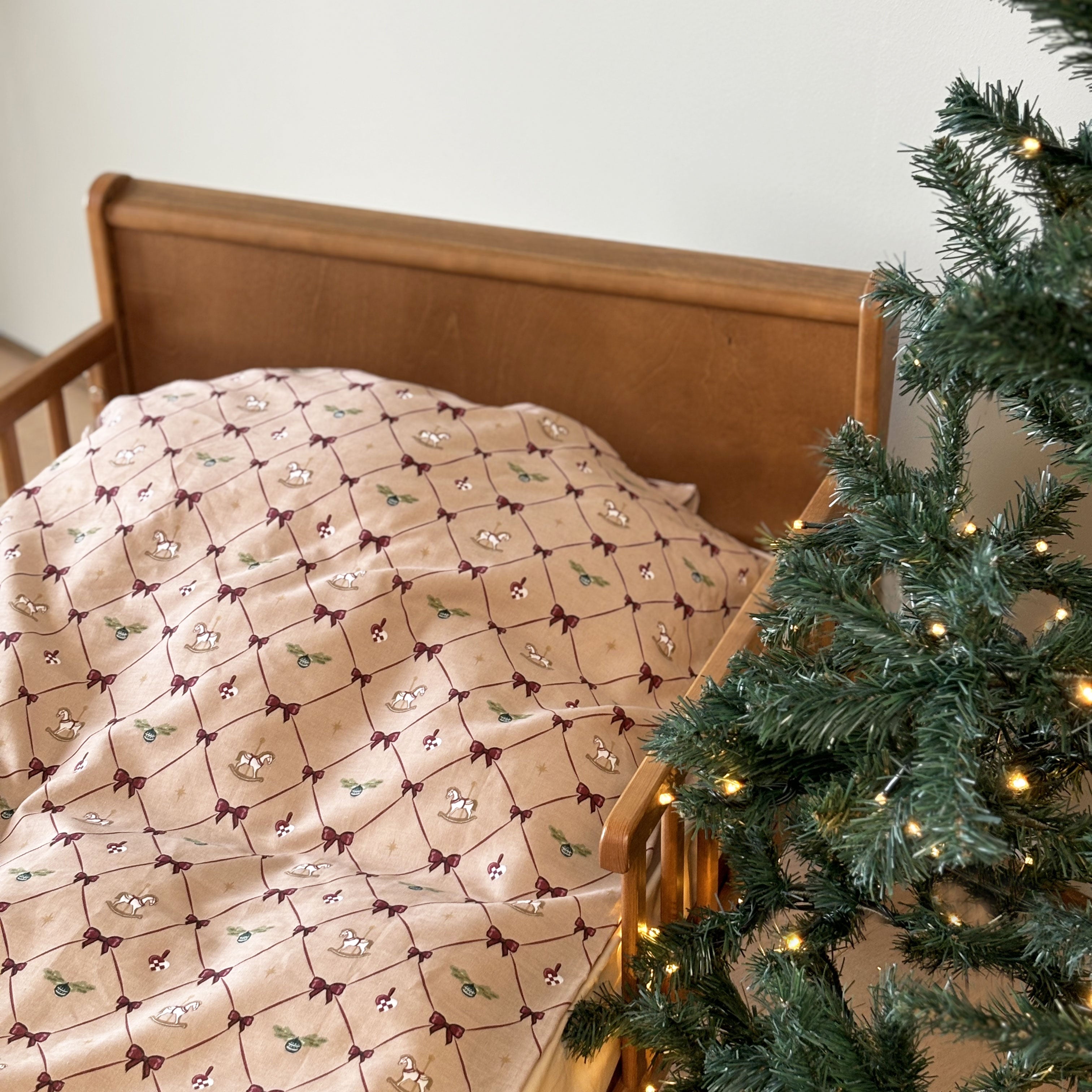 By Mats - Junior sengetøj - 100% Blødt bomuld - 100x140 cm - Noel