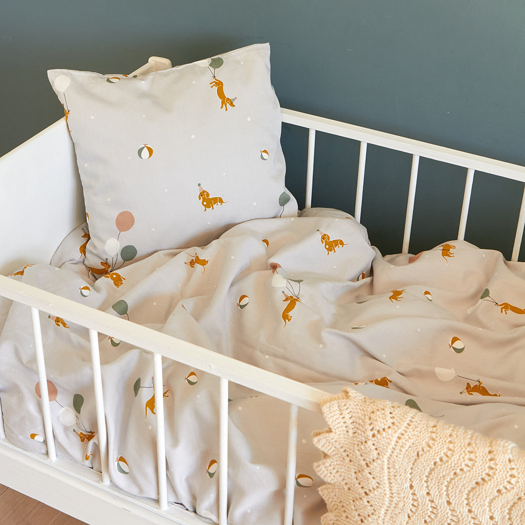 Roommate - Junior sengetøj - 100% økologisk bomuldssatin - 100x140 40x45 cm - Magic Dog