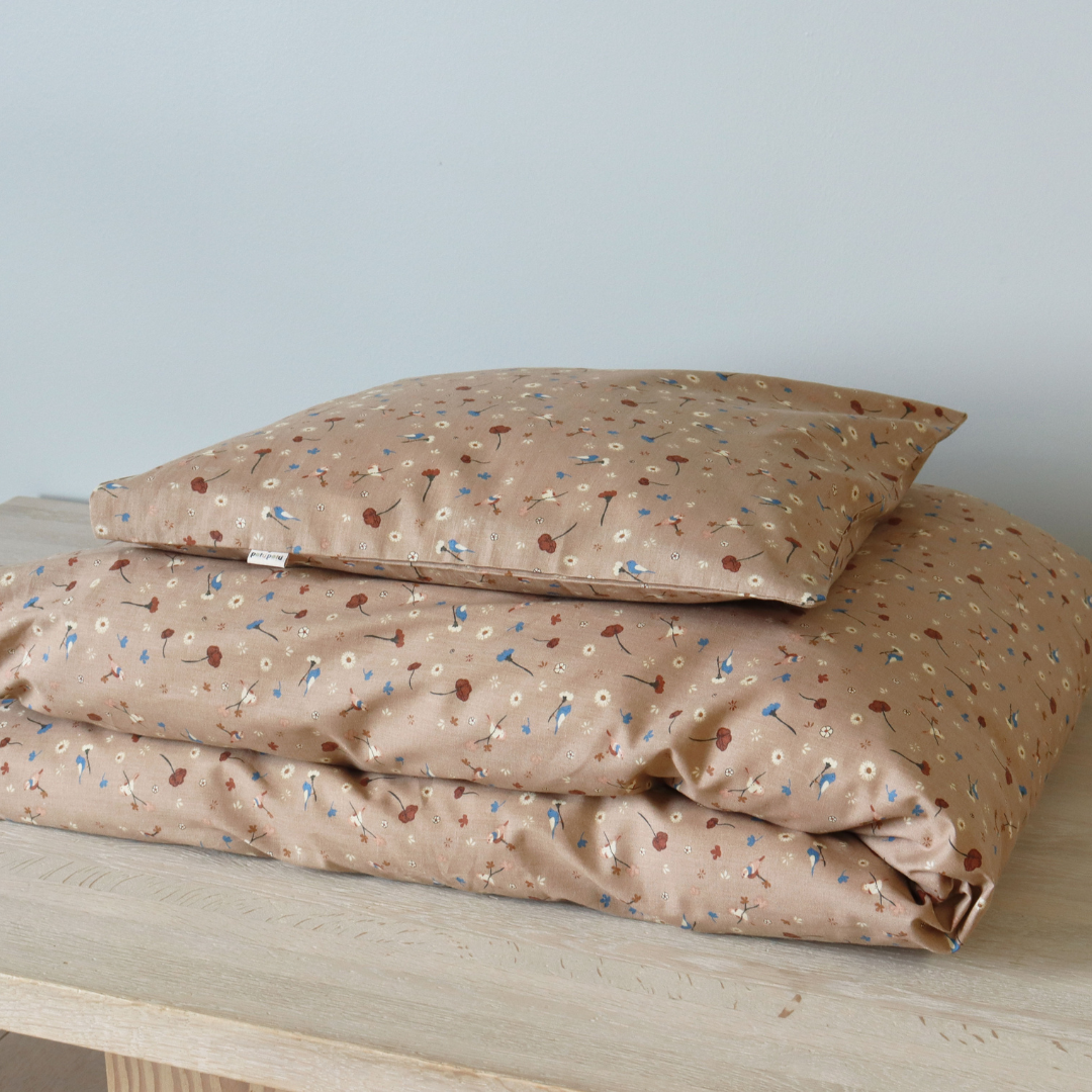 Petu Petu - Senior sengetøj - 100% Blødt bomuld - Lyserød med blomster
