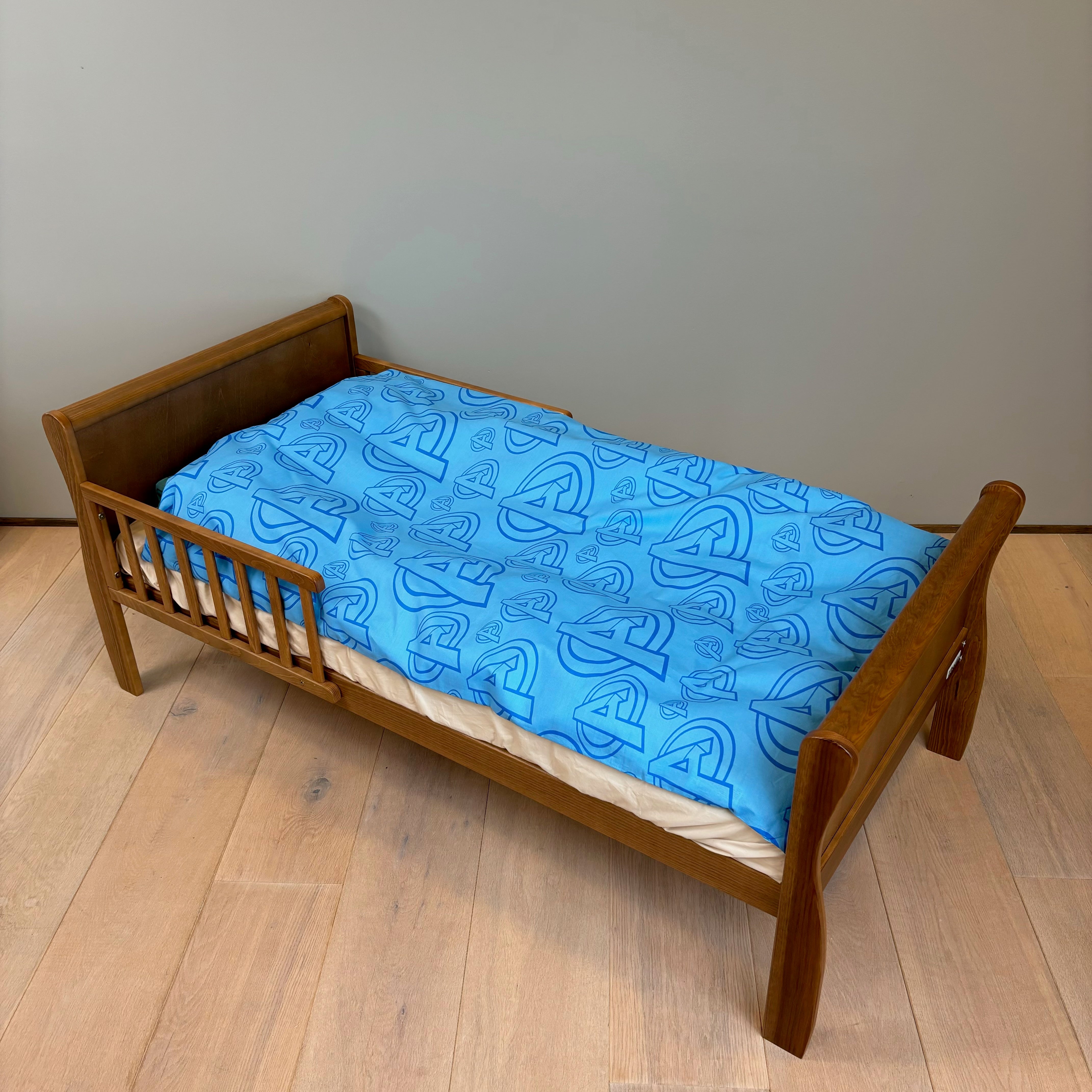 B - Junior sengetøj - Avengers - 100x140 cm - 100% Bomuld