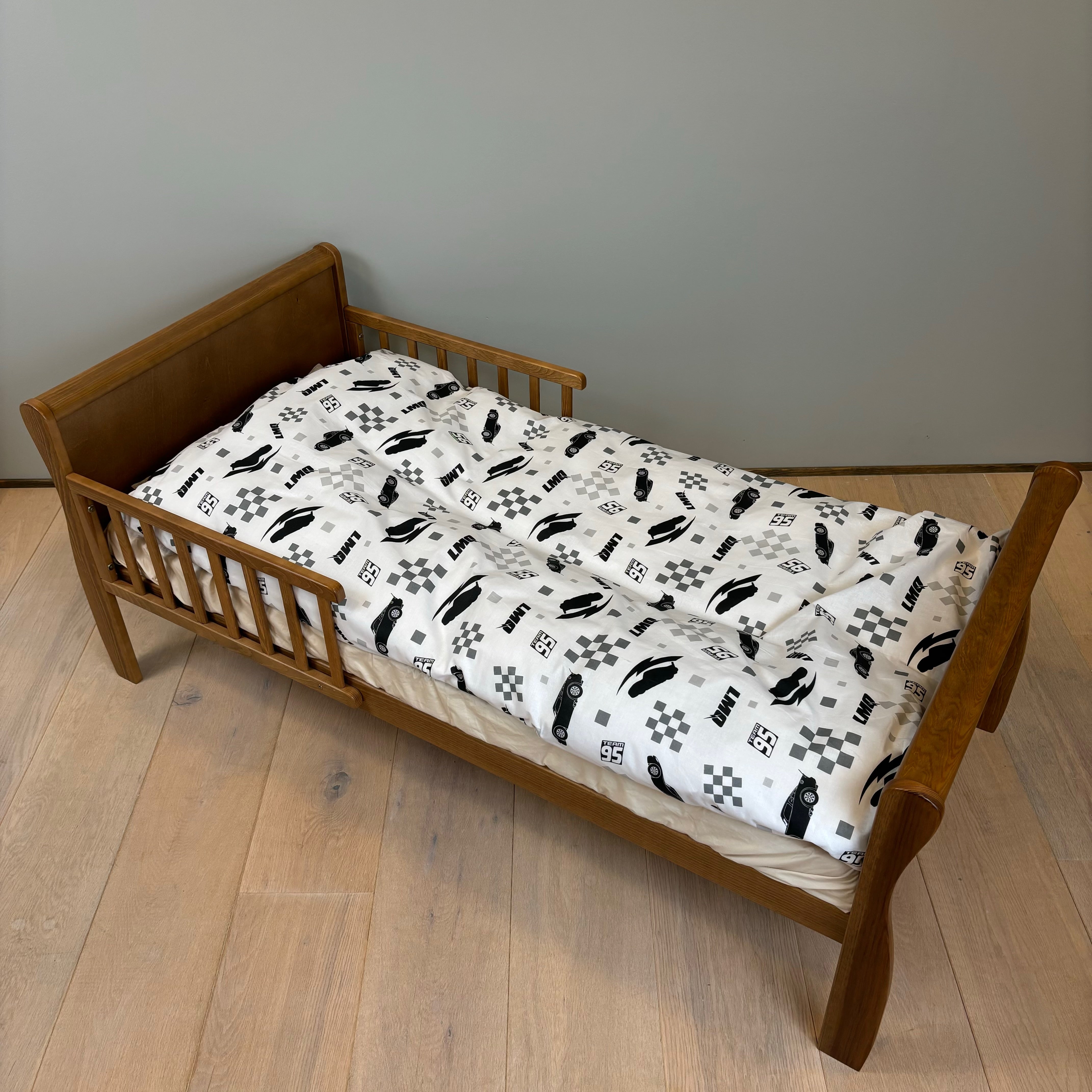 B - Senior sengetøj - Cars - 140x200 cm - 100% Bomuld