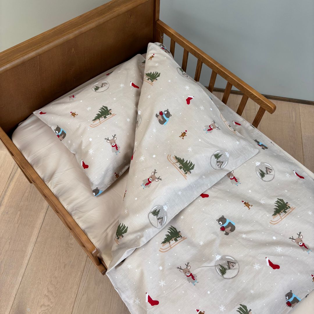 By Mats - Junior sengetøj - 100% Blødt bomuld - 100x140 cm - Cozy Christmas