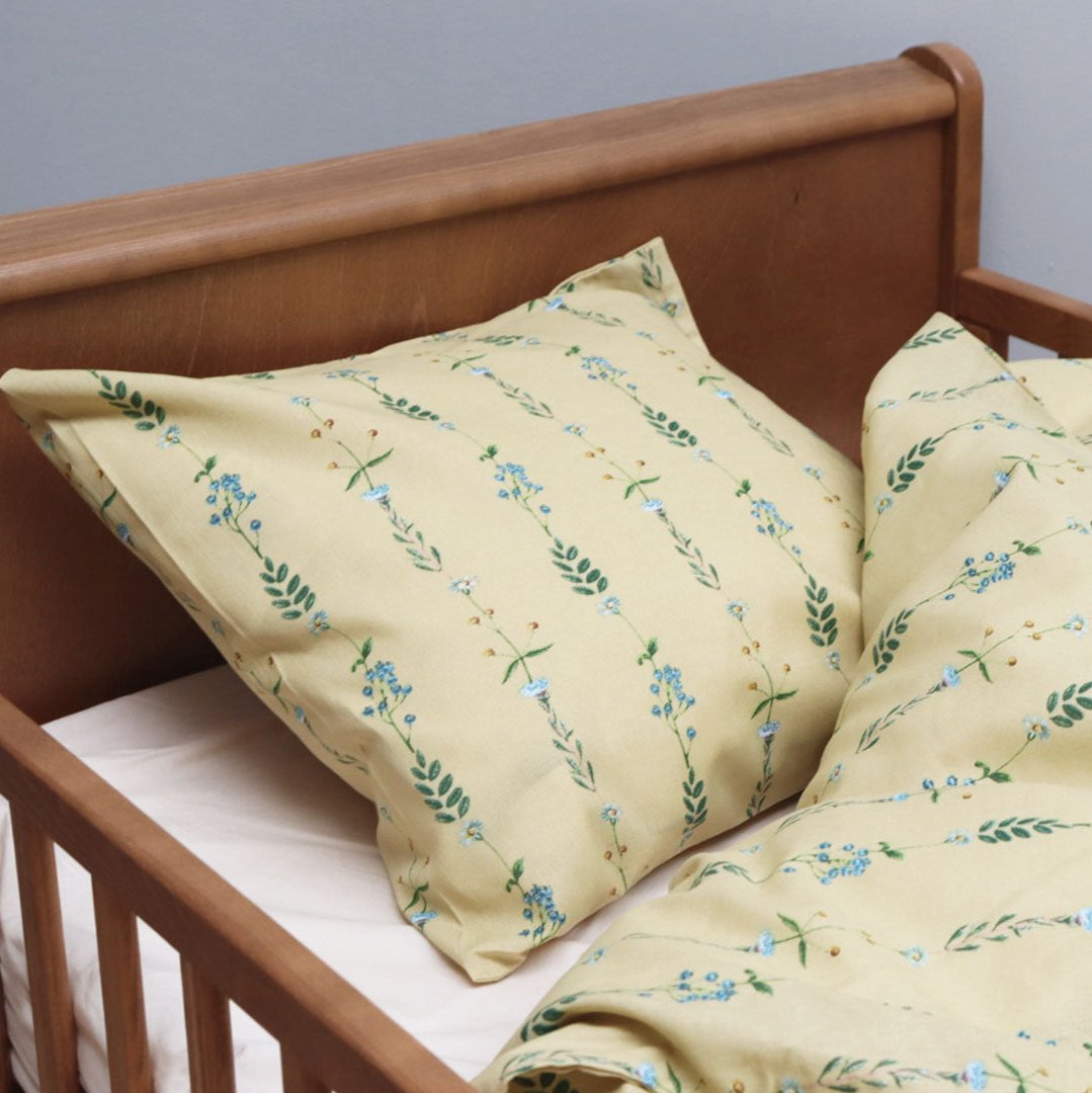 By Mats - Baby sengetøj - 100% Blødt bomuld - Flower Stripe