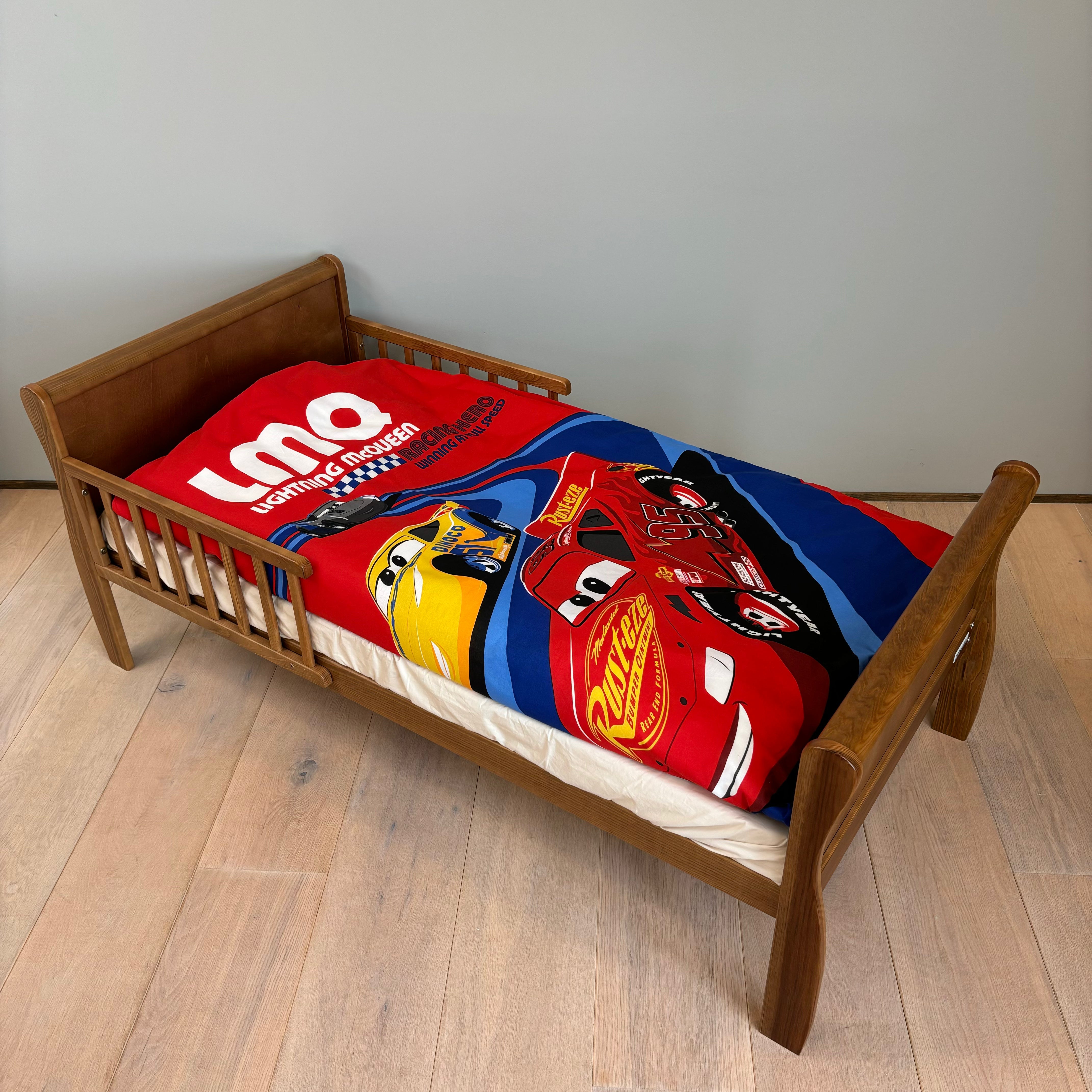 B - Senior sengetøj - Cars - 140x200 cm - 100% Bomuld