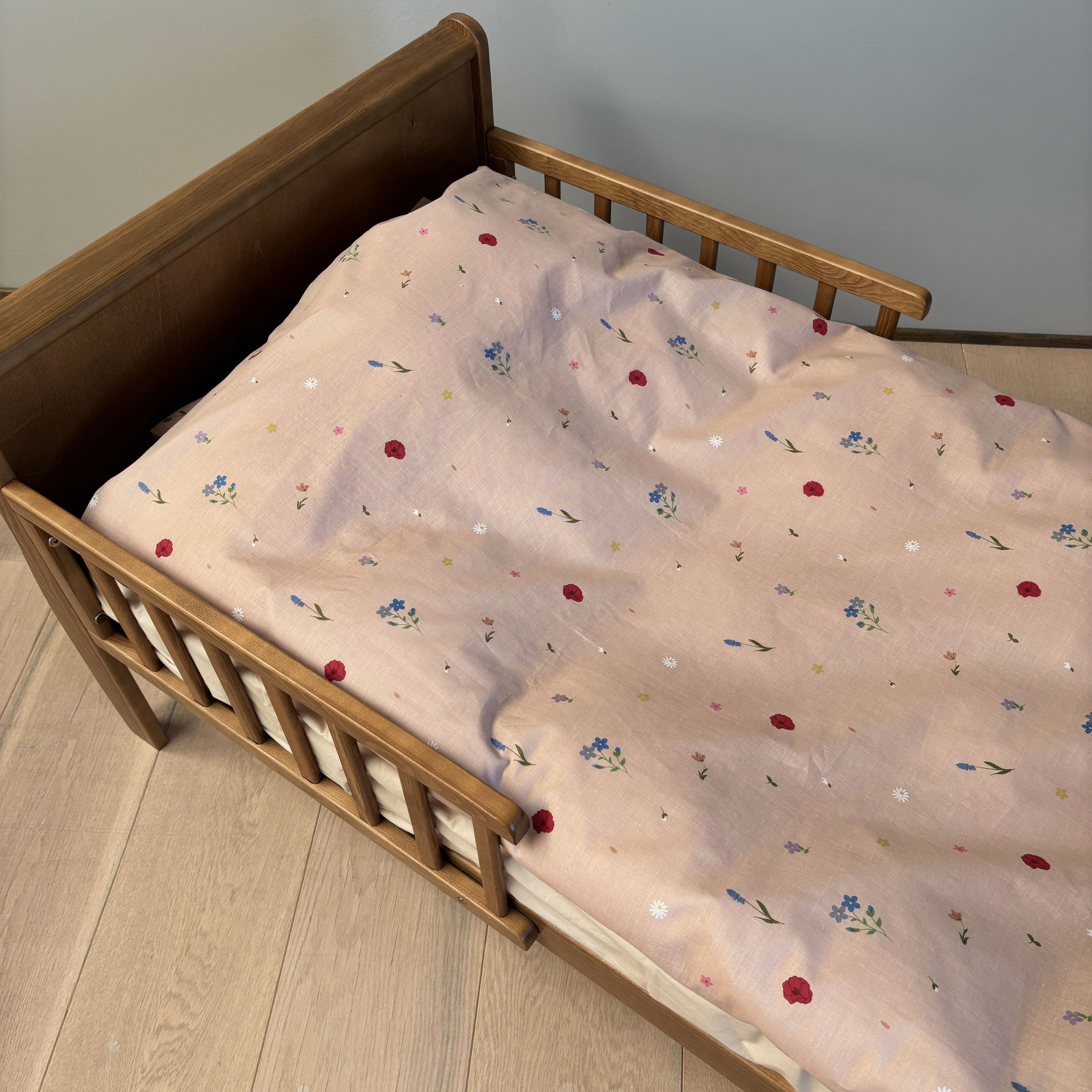 By Mats - Baby sengetøj - 100% Blødt bomuld - 70x100 cm - Flower love