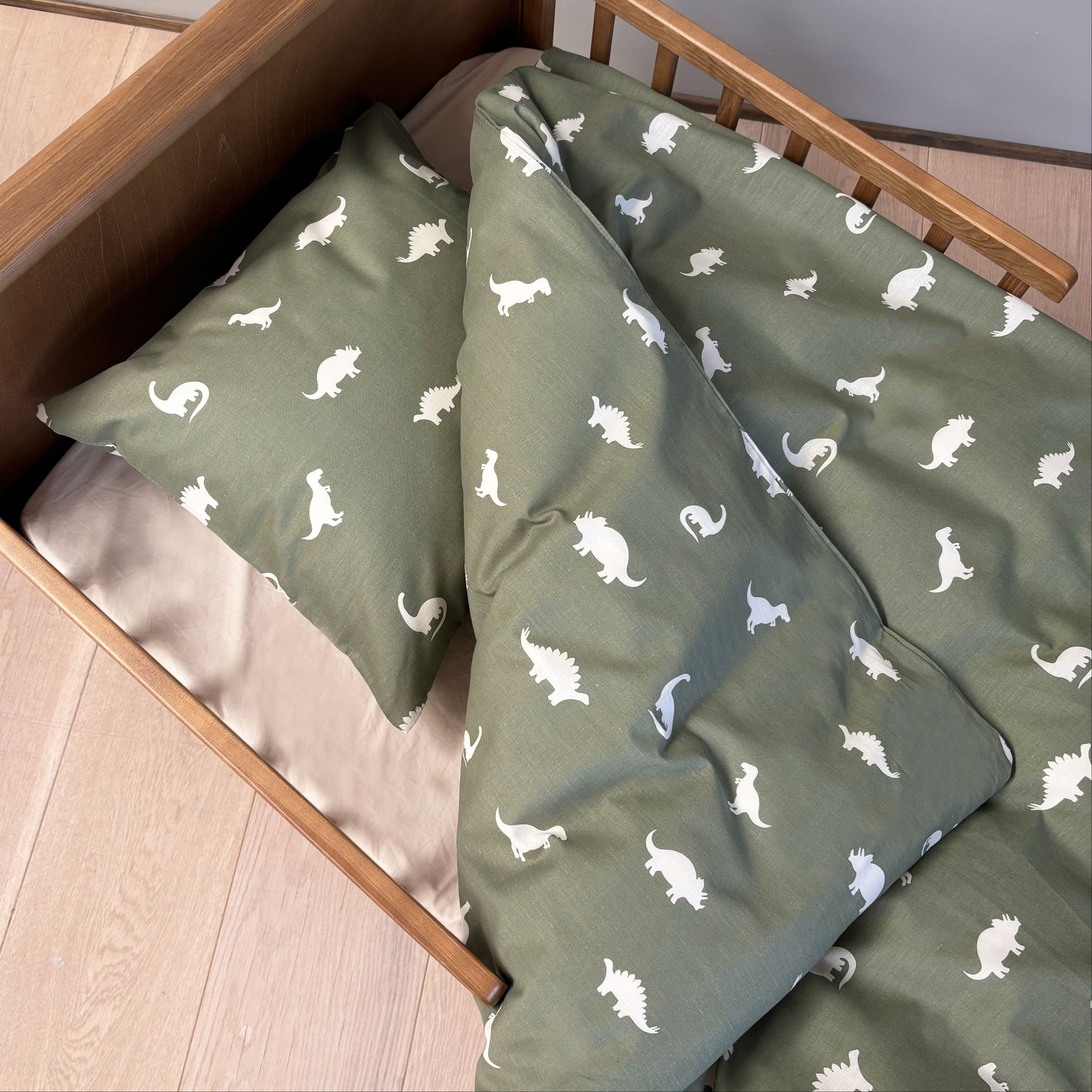 By Mats - Junior sengetøj - 100% Blødt bomuld - 100x140 cm - Dino World