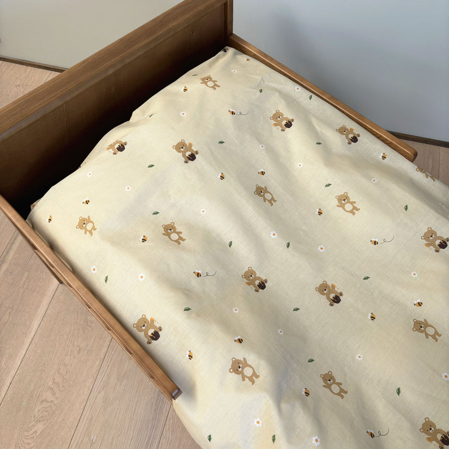 By Mats - Baby sengetøj - 100% Blødt bomuld - 70x100 cm - Teddy