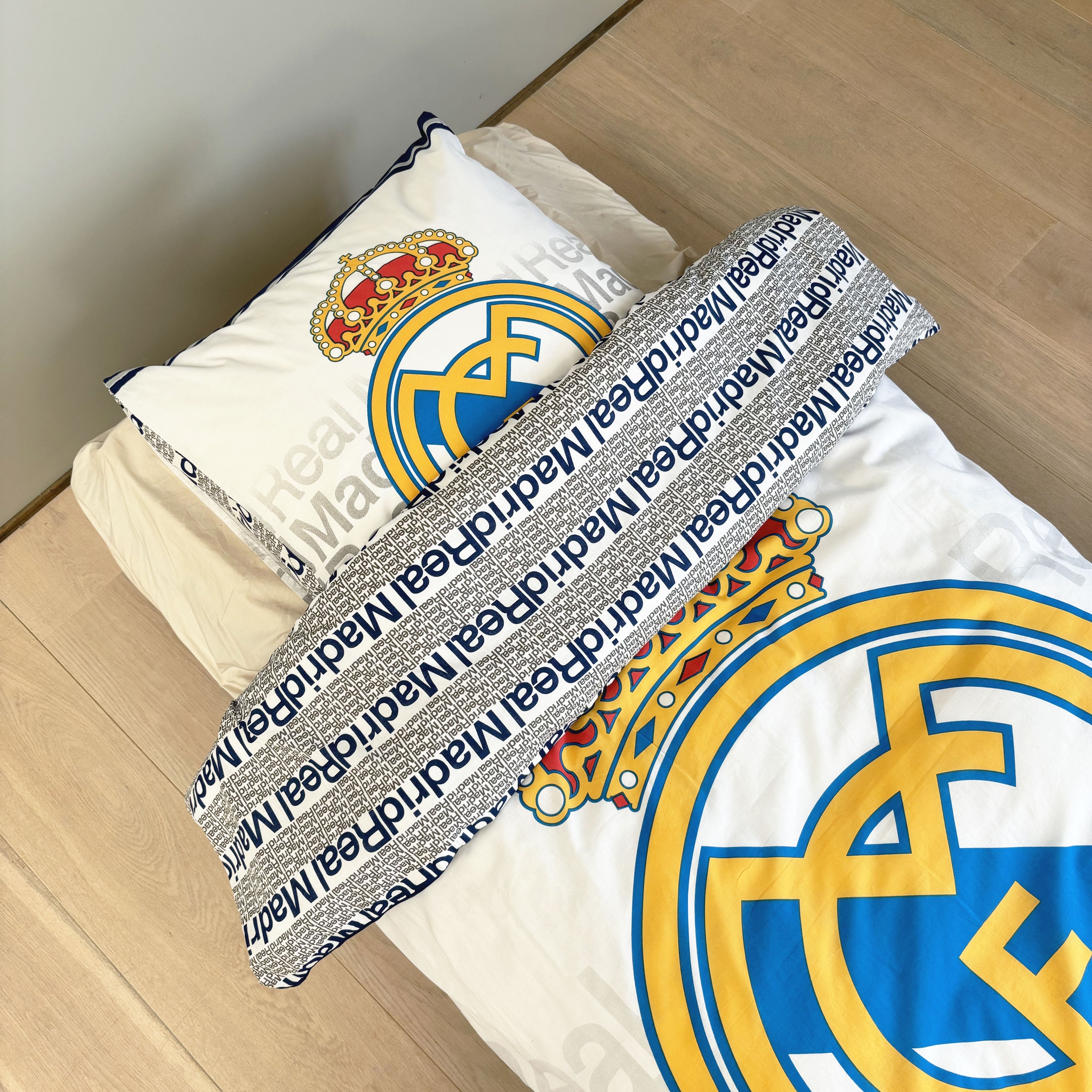 B - Senior sengetøj - 140x200 cm - 100% bomuld - Real Madrid