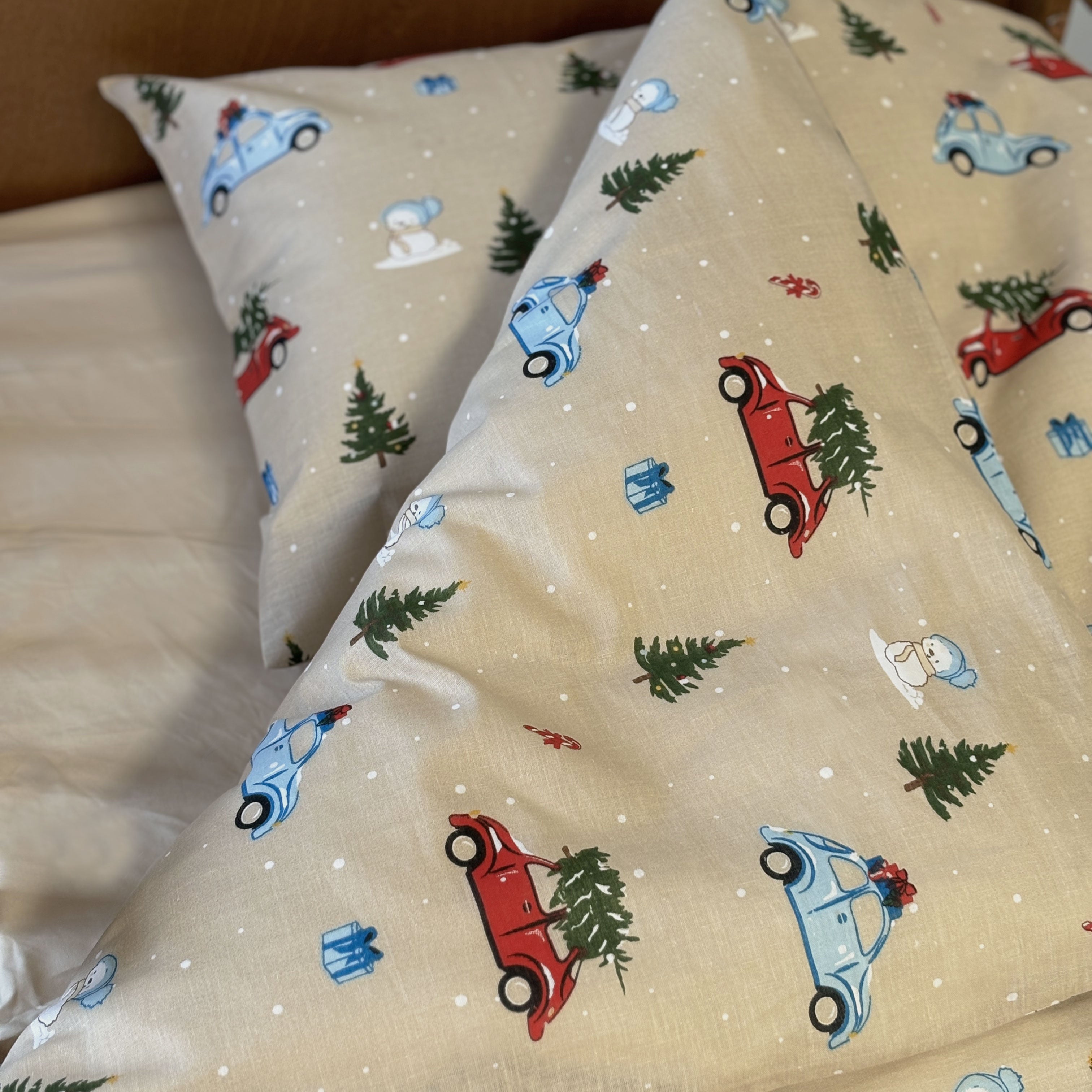 By Mats - Junior sengetøj - 100% Blødt bomuld - 100x140 cm - Christmas Drive