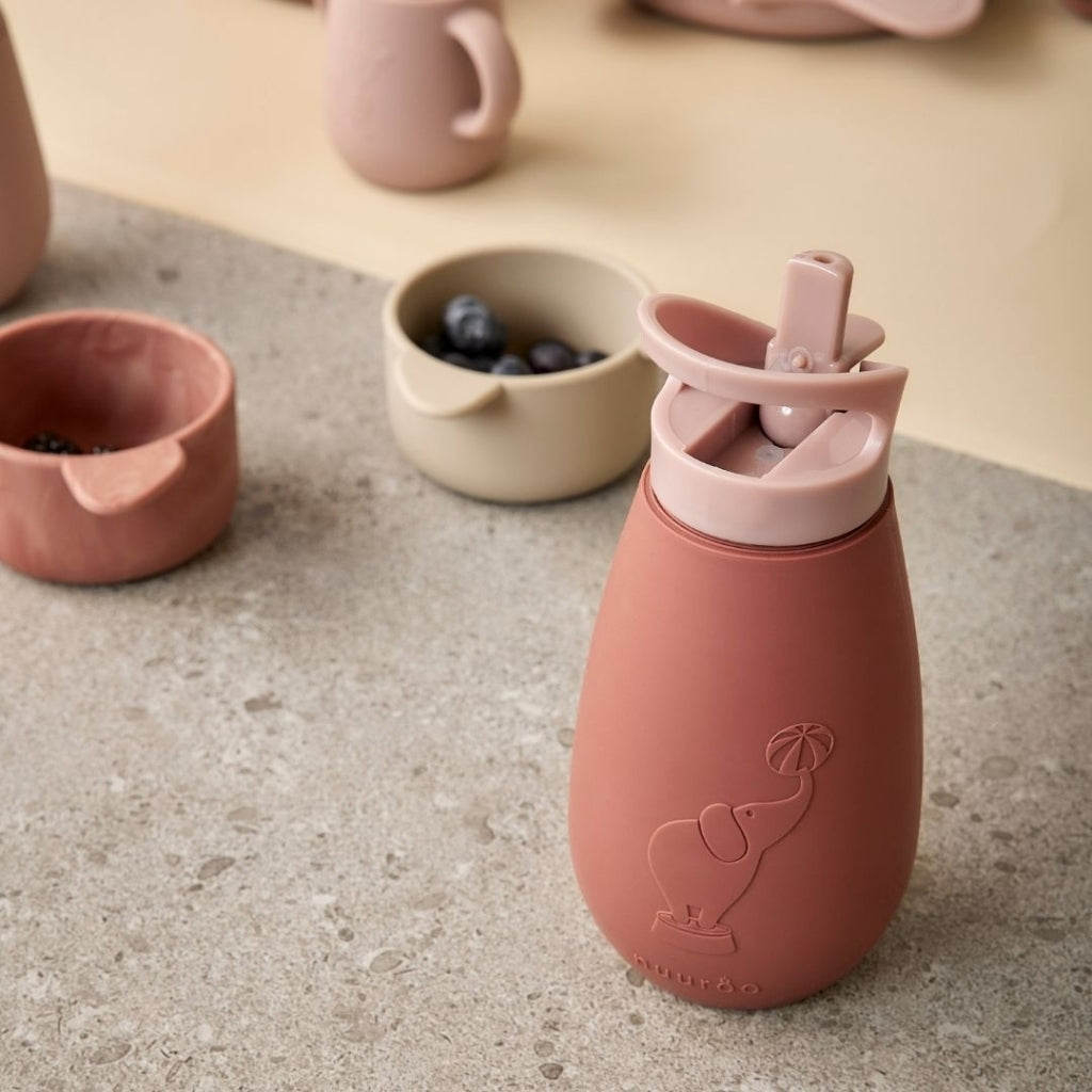 nuuroo - Silikone drikkeflaske - Vandflaske - 350 ml - Mahogany