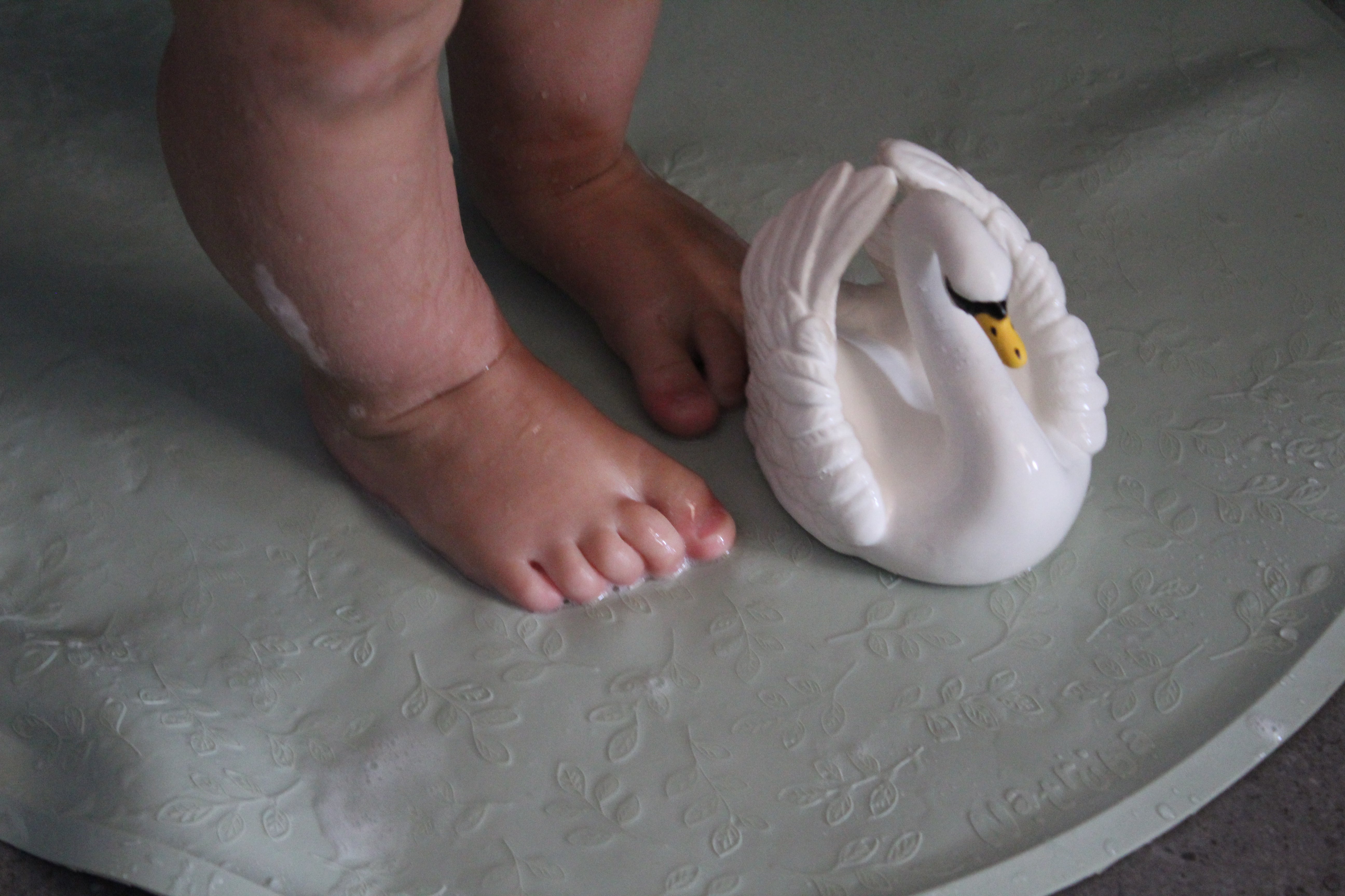 Natruba - Badedyr i naturgummi - Hvid svane - Stor