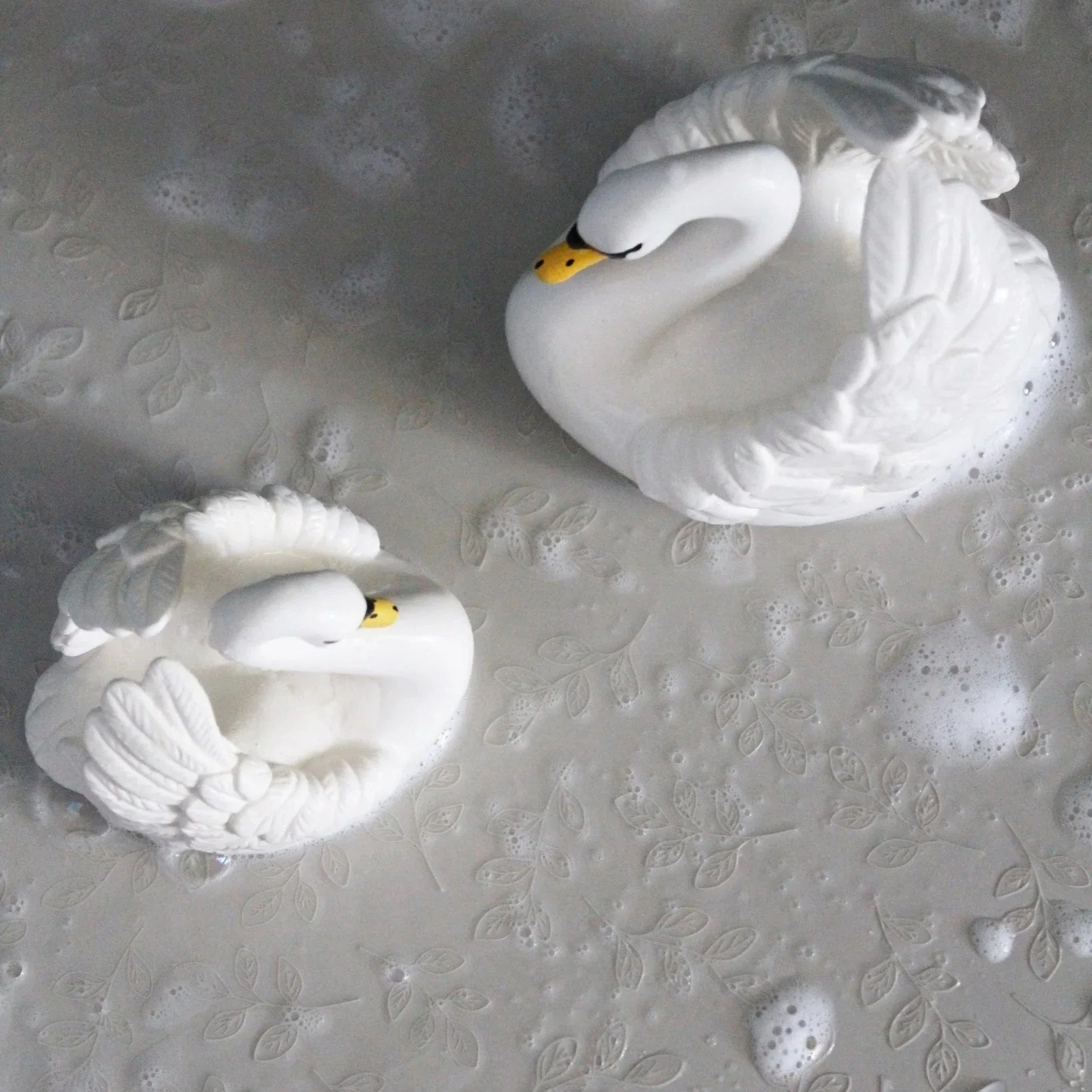 Natruba - Badedyr i naturgummi - Hvid svane - Stor